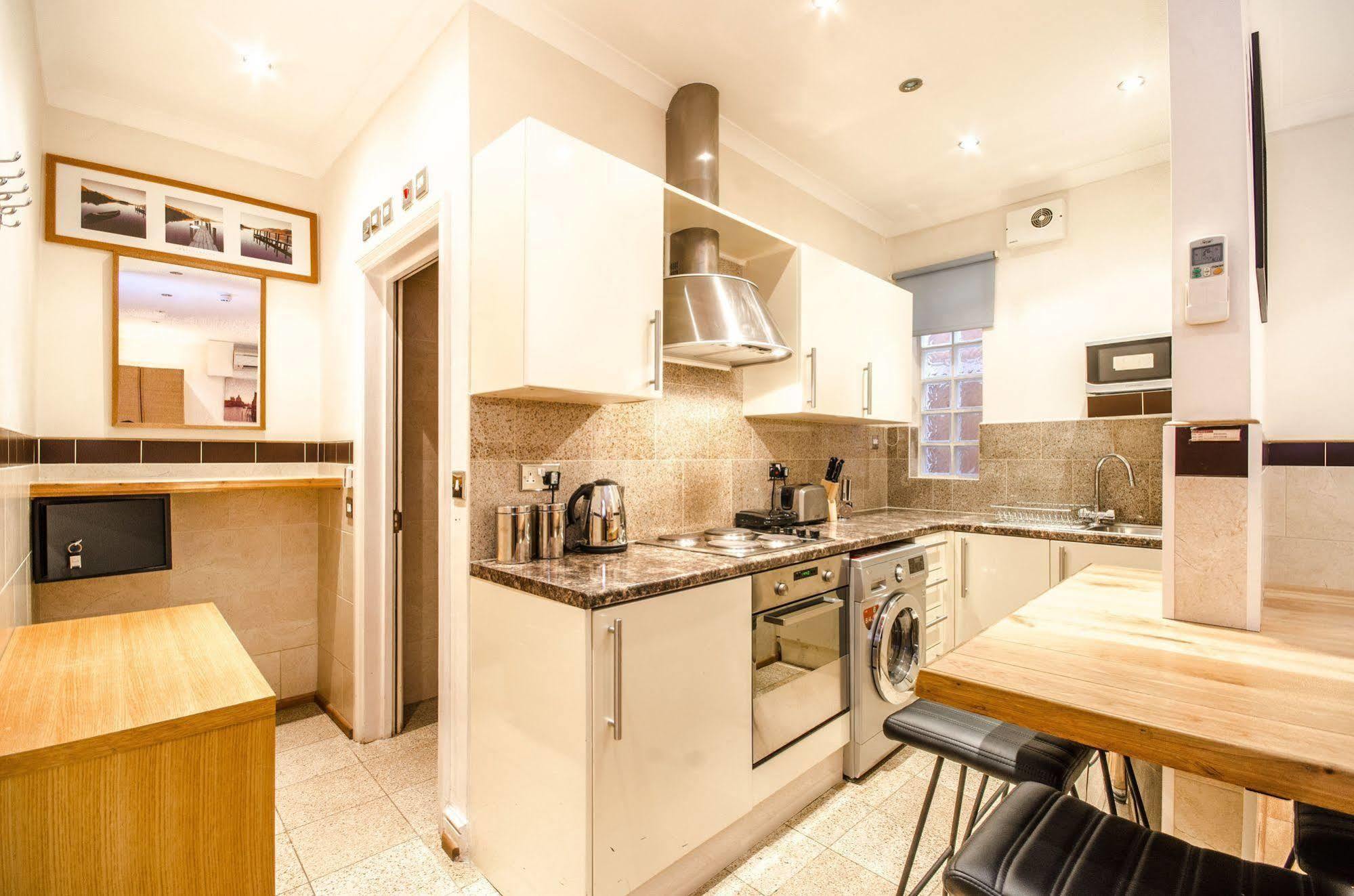 Milestone Apartments ลอนดอน ภายนอก รูปภาพ