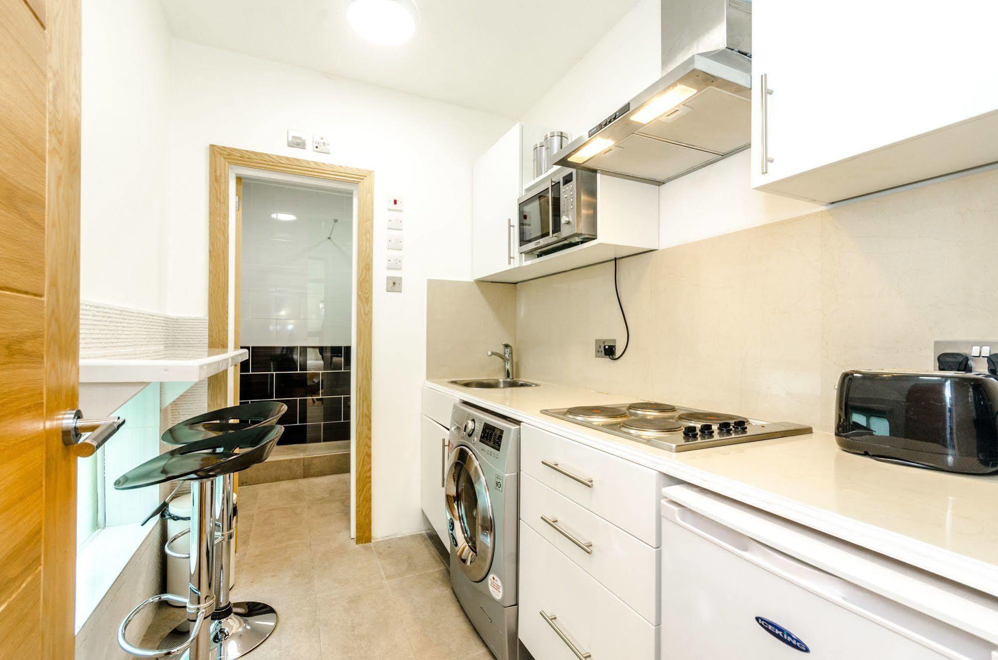 Milestone Apartments ลอนดอน ภายนอก รูปภาพ