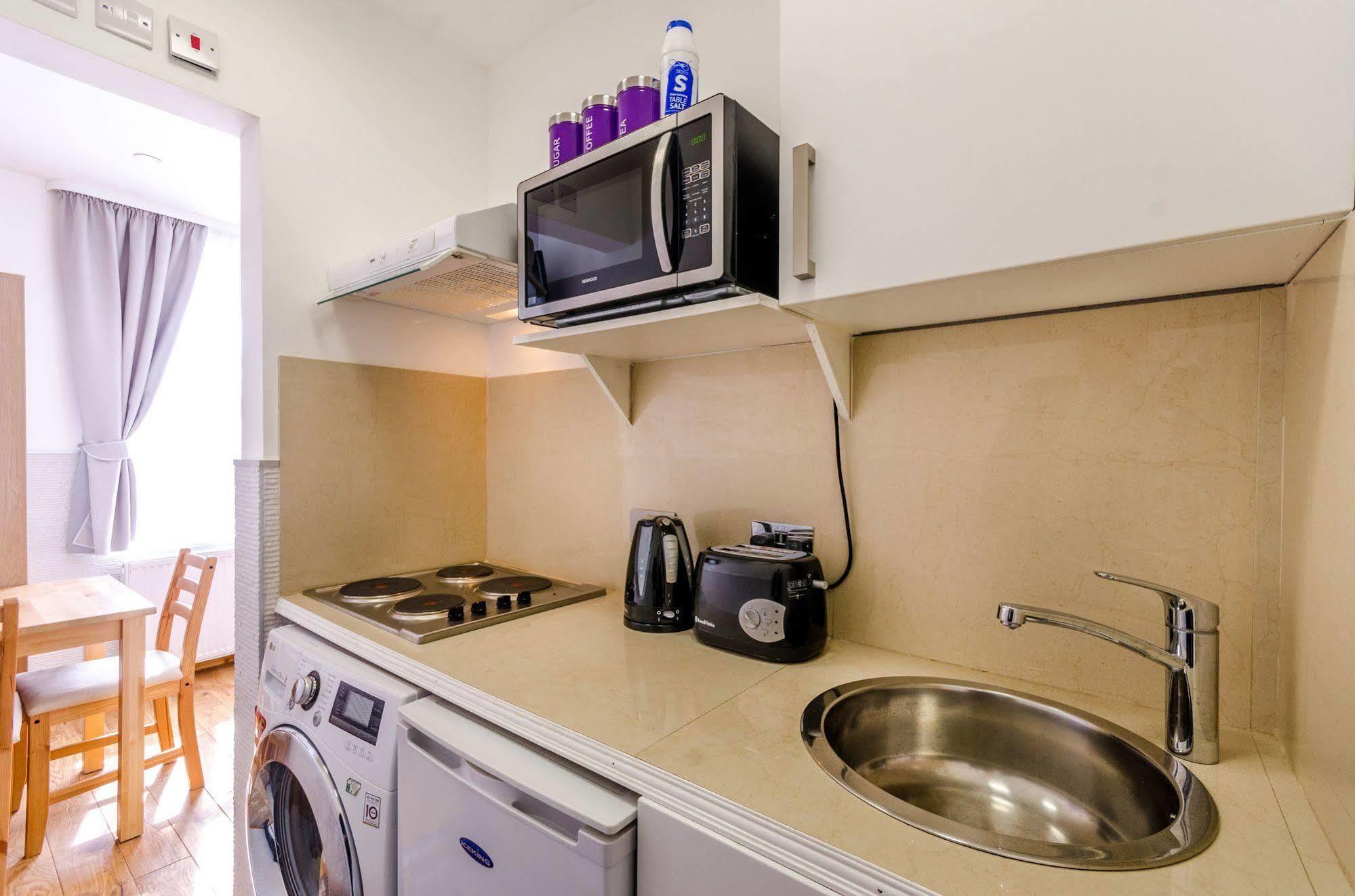 Milestone Apartments ลอนดอน ภายนอก รูปภาพ